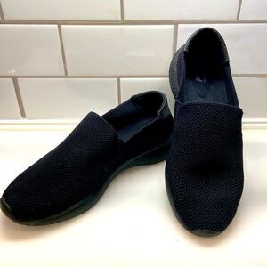 ⭐️FILA Woman’s Mallorca Black Slip On Sneakers 👟 9.5👟